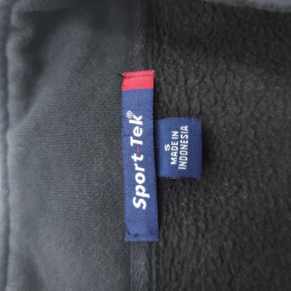 Alpha Xi Delta Gold Leaf 1/4 Zip Pullover - Picture 10 of 11